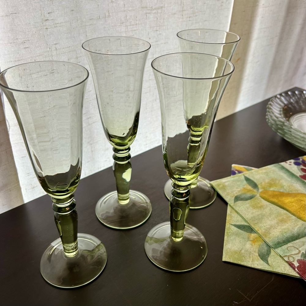 Set of 4 vintage, green glass, champagne flutes. 9.25”